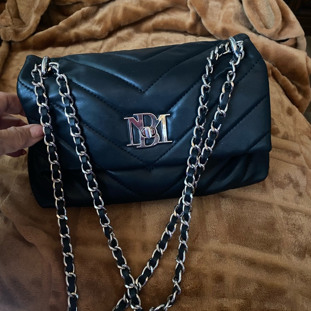 Quilted Badgley Mischa’s Hand Bag 10L x 6W